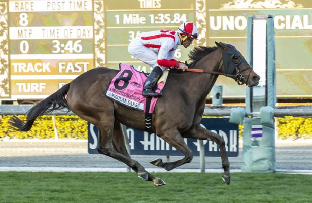 Competitionofideas_horse_American Oaks 2018_615x400
