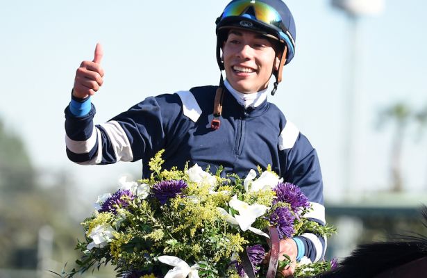 Puertorriqueño Jose Ortiz ganó las estadisticas de Jockeys en Norteamerica